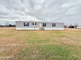 9106 Leo Montet Pvt Ln, Abbeville, LA 70510