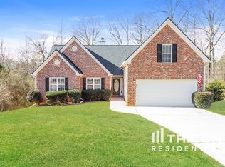 245 Bermuda Run Dr, Covington, GA 30016