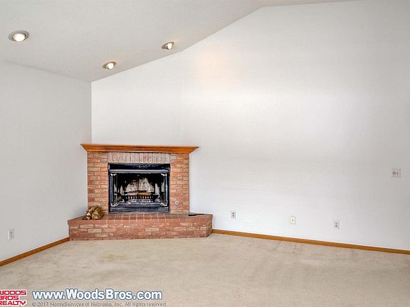3rd image of 3340 Orwell St