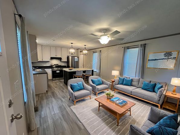 7184 Leaf Cir