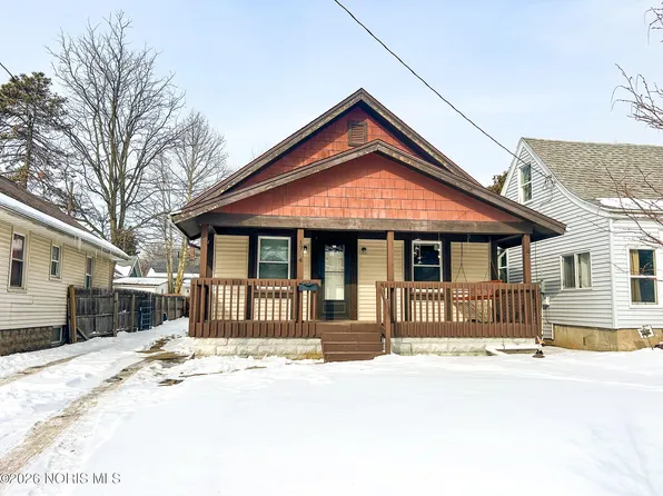 1734 Barrows St, Toledo, OH 43613