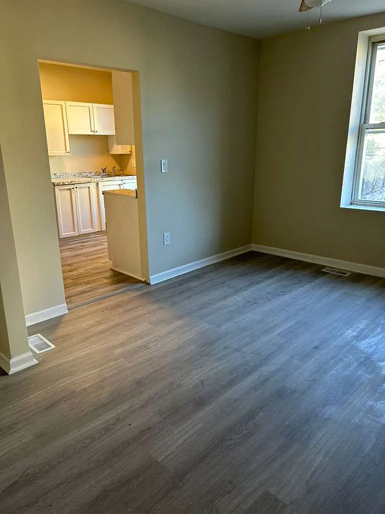 2 bed, 884 sqft, $1,475 — Photo 4