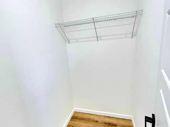 5th image of 316 S Market St #316