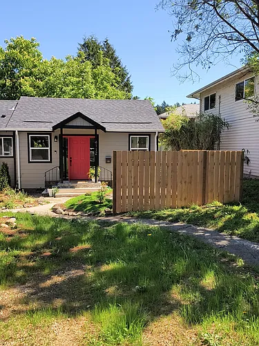 4112 NE 80th Ave Photo 1
