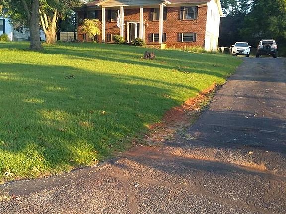 2nd image of 9517 Sarasota Dr