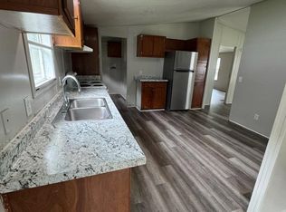 317 Paddle Creek Rd, Timmonsville, SC 29161