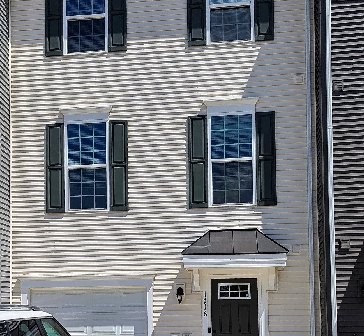 3 bed, 2.5 bath, 1700 sqft, $2,550 — Photo 1