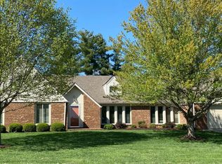 11 Edgewood Dr, Winchester, KY 40391
