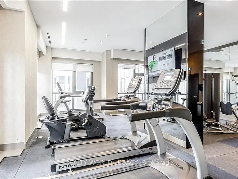17 Zorra St #2407 — Photo 9