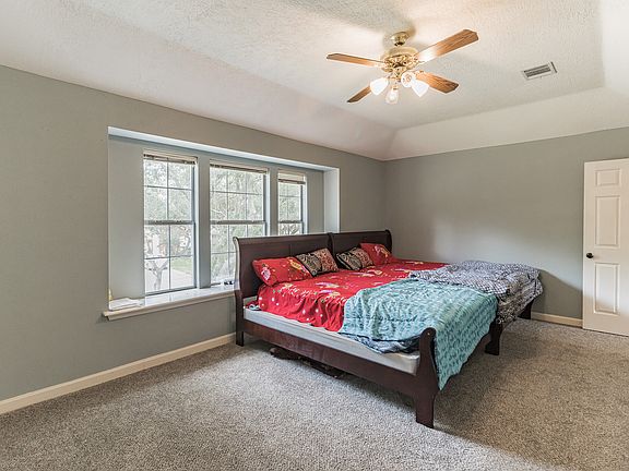 5th image of 2414 Blue Rose Dr