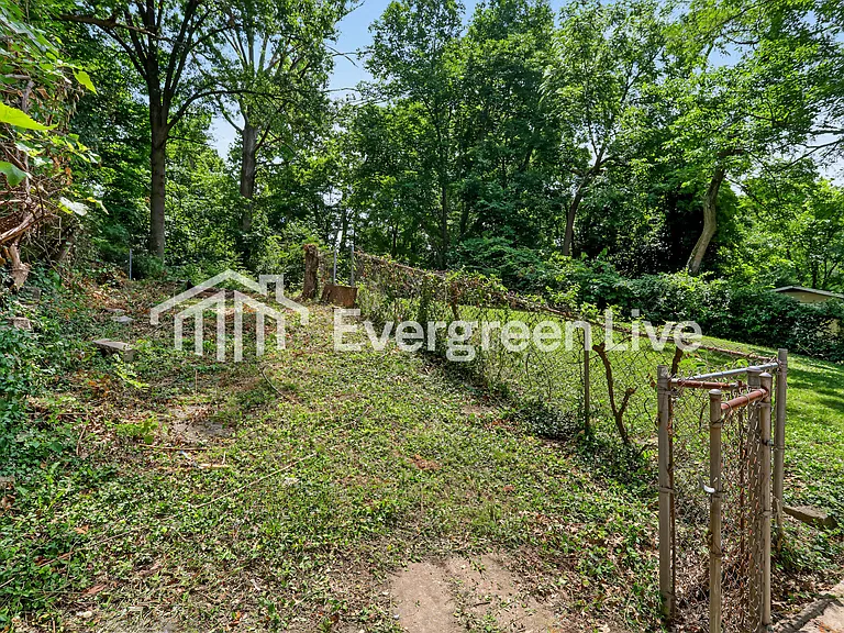 3980 Washington Ave — Photo 14