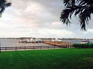 150 SE Four Winds Dr APT 101, Stuart, FL 34996