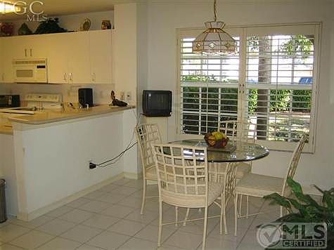 4th image of 8290 Grand Palm Dr APT 1