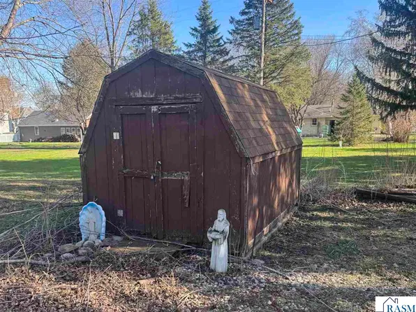 321 South St E, Amboy, MN 56010