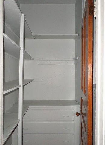 1st image of 2447 N California Ave #1W