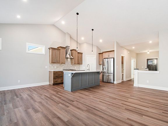 3rd image of 4657 Rare Bloom Dr