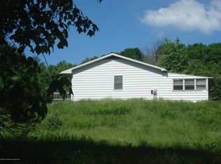 130 Ronald Clark Ln, Factoryville, PA 18419