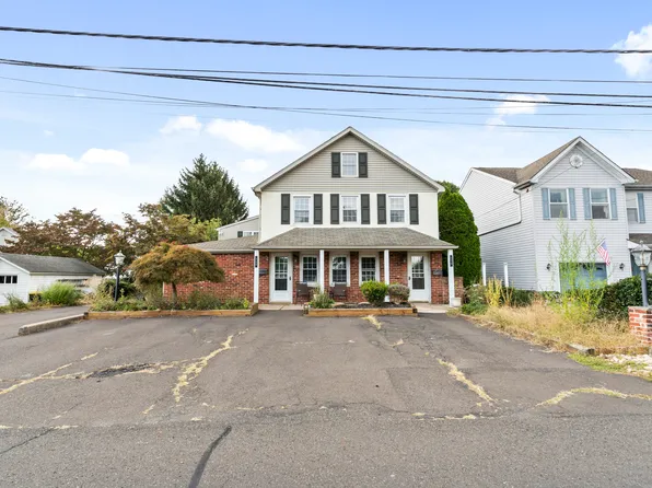 128 S Elm Ave #A, Newtown, PA 18940