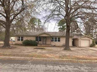 313 E Carolanne Blvd, Marshall, TX 75672