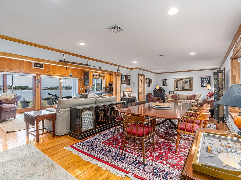 28 Koral Dr — Photo 12