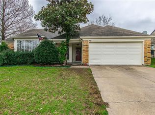 7801 Defender Ln, Rowlett, TX 75089