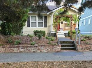 2718 37th Ave SW, Seattle, WA 98126