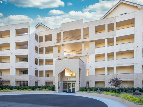 6605 W Burnside Rd Unit 144, Portland, OR 97210