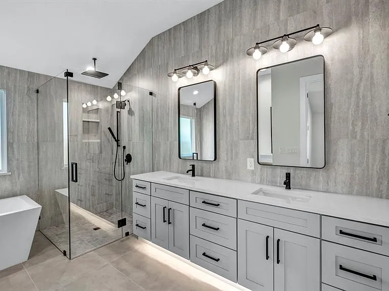 8209 Polar Dr — Photo 23