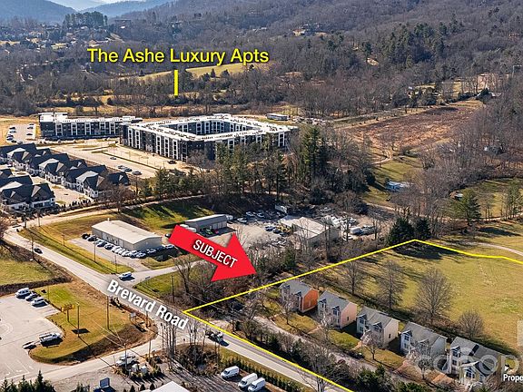 2nd image of 2147 Brevard # 1 Rd