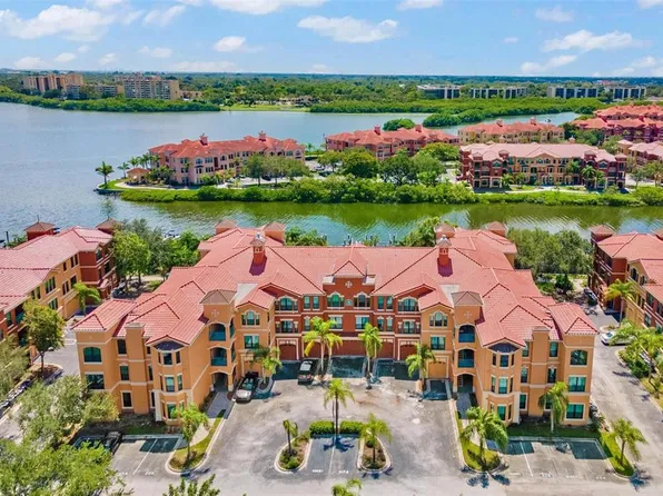 2733 Via Cipriani Unit 832B, Clearwater, FL 33764