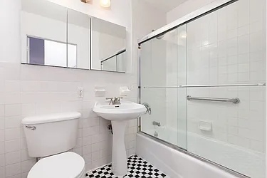 Rented by Brooklyn Heights Real Estate Inc