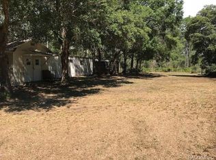 8771 W Orangetree St, Crystal River, FL 34428