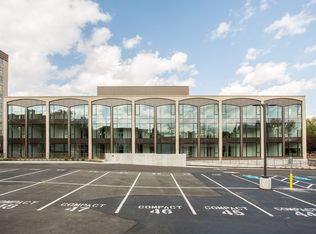Arc on Armour, Kansas City, MO 64111