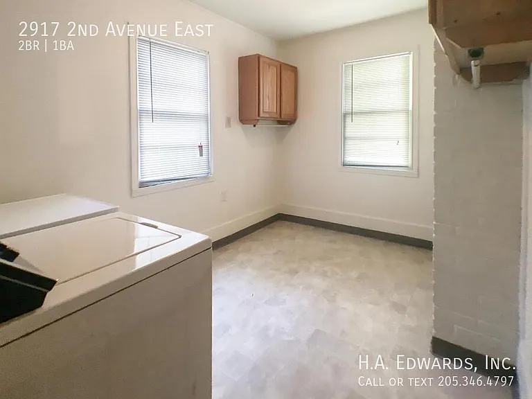 2917 2nd Ave E — Photo 17