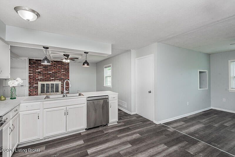 7411 Six Mile Ln, Louisville, KY 40220 | Zillow