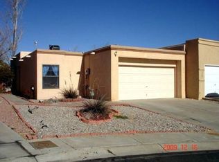 7605 Cleghorn Ct NW, Albuquerque, NM 87120