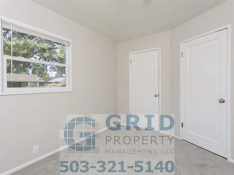 336 NE 128th Ave — Photo 8