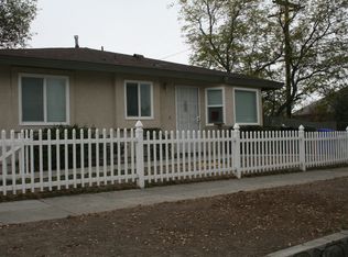 910 E 9th St, Upland, CA 91786