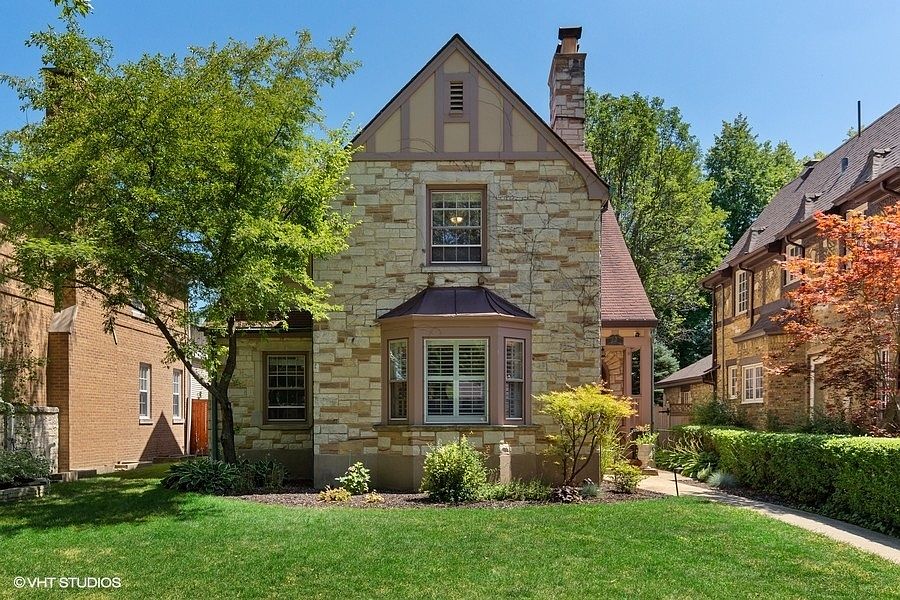 1st image of 6121 N Forest Glen Ave