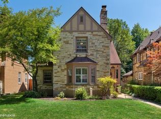 6121 N Forest Glen Ave, Chicago, IL