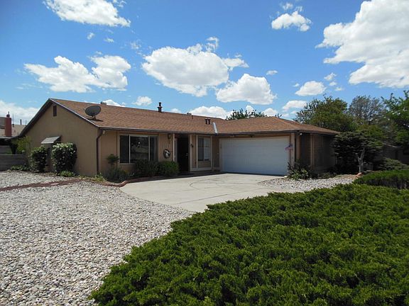 3rd image of 6912 Luella Anne Dr NE