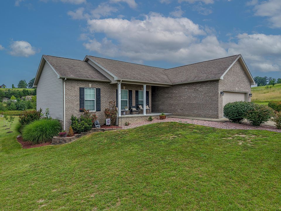 1st image of 27 Dale Hollow Dr