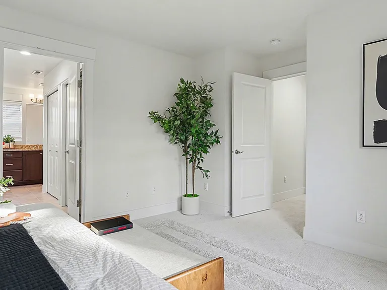 18726 43rd Dr SE — Photo 22