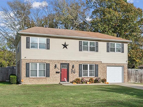 4th image of 346 Malden Lane