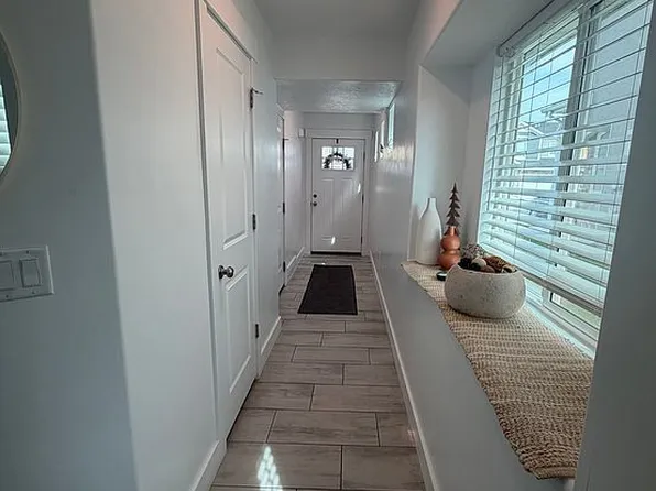 6521 S Aspen Ln, South Weber, UT 84405