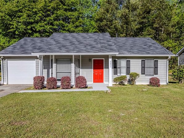 6895 Brown Dr S, South Fulton, GA 30213