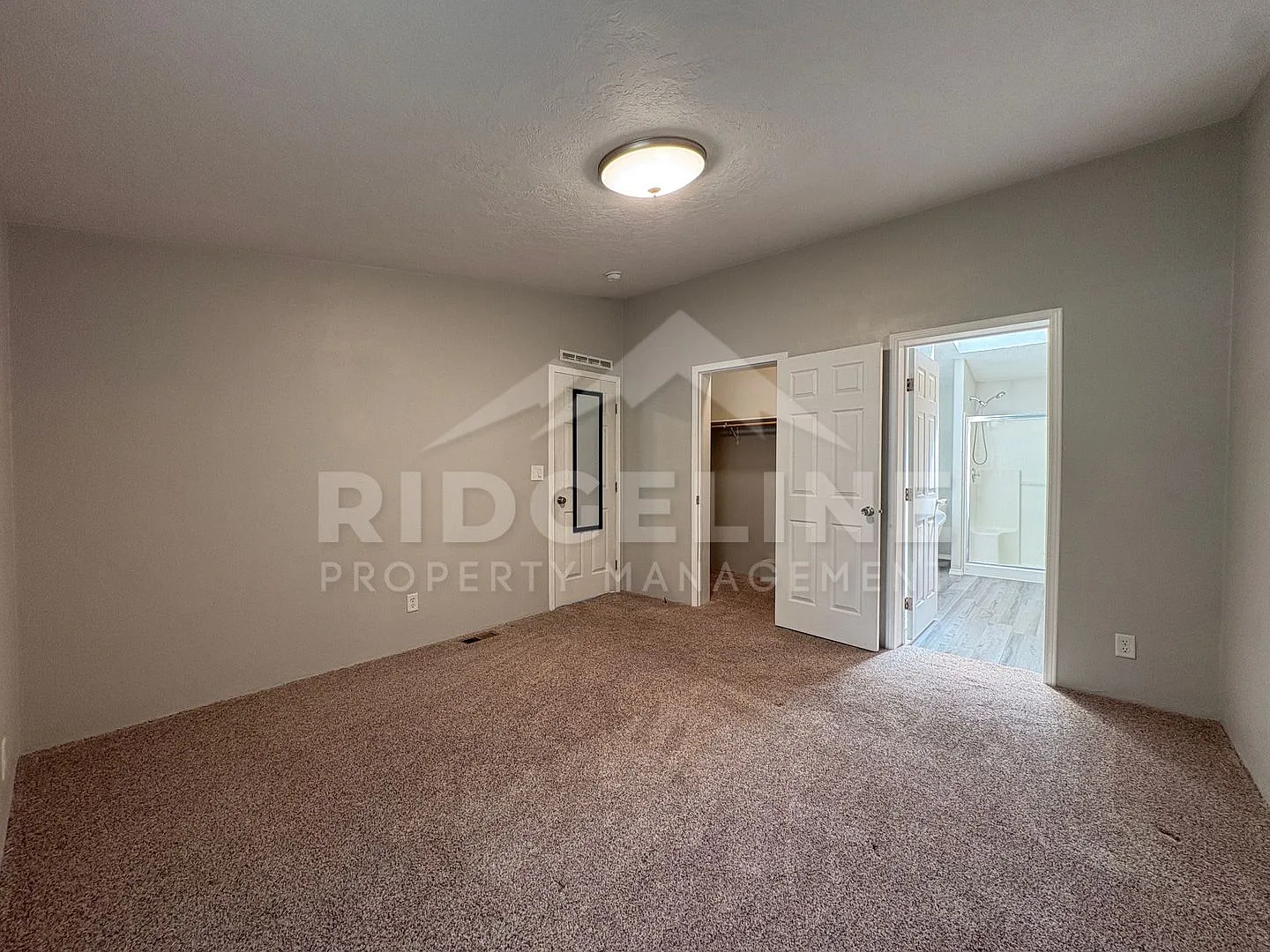 3 Bed 2 Bath in LaBelle! — Photo 4