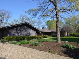 260 Sussex Ln, Lake Forest, IL 60045