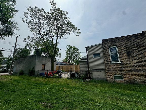 5th image of 4845 McCook Ave