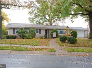 118 Miller Dr, Sinking Spring, PA 19608